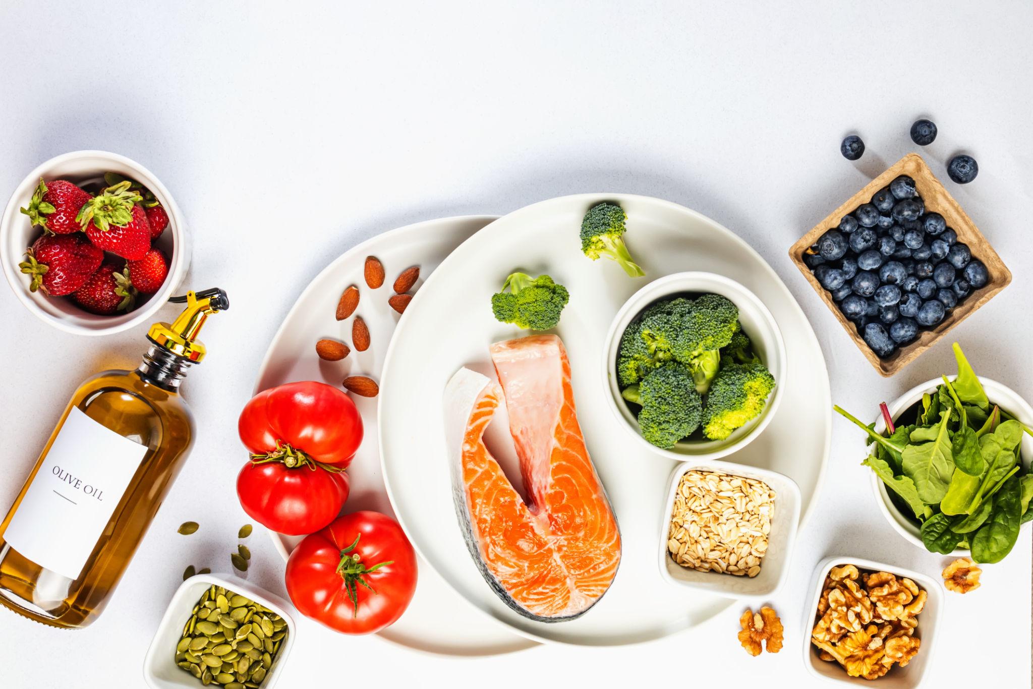 Comparison of healthy whole foods and processed foods