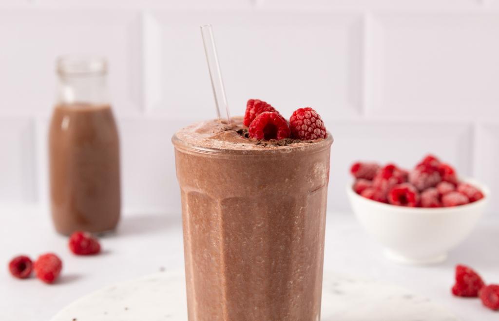 Chocolate antioxidant smoothie made with mixed berries cocoa powder and healthy ingredients